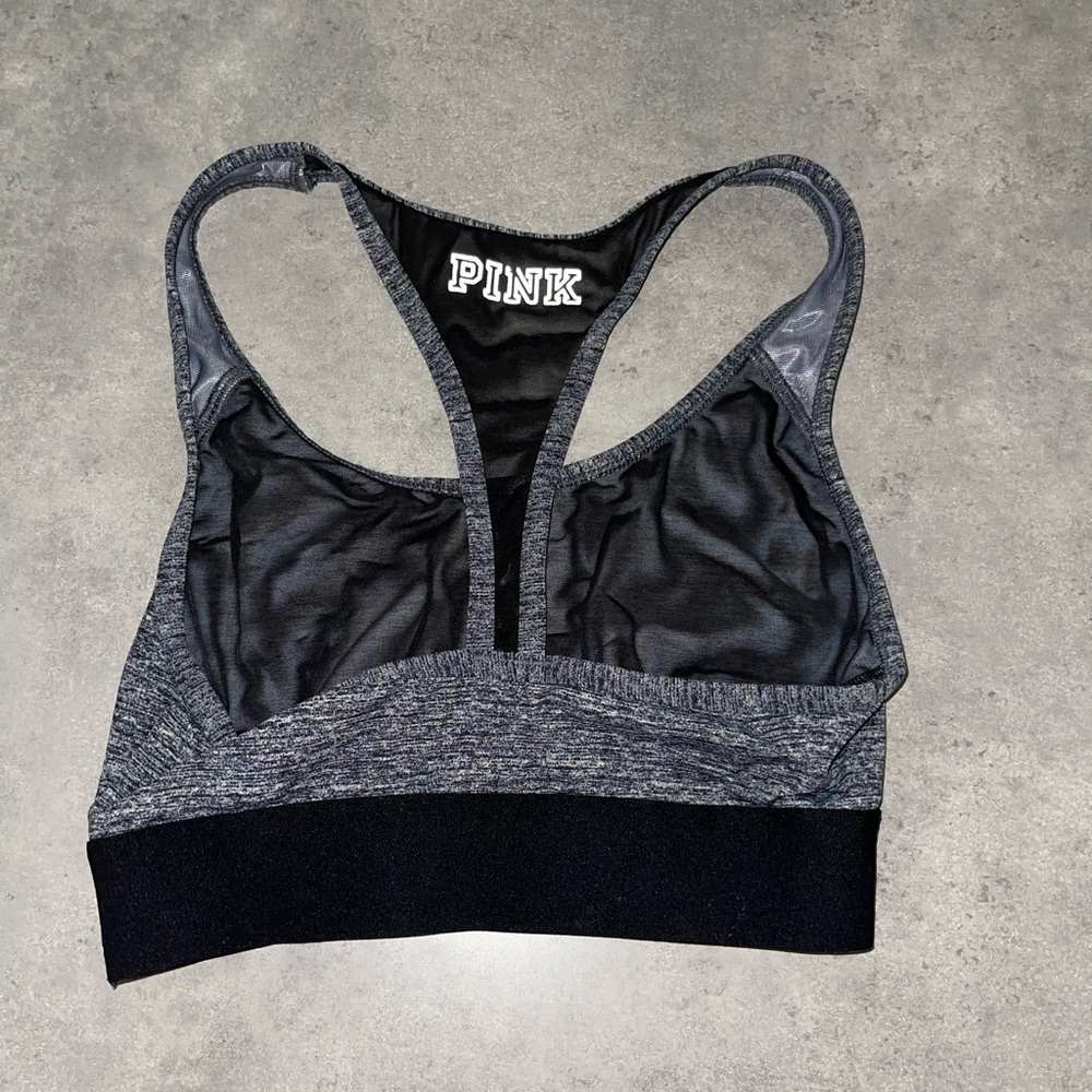 VS PINK SPORTS BRA
